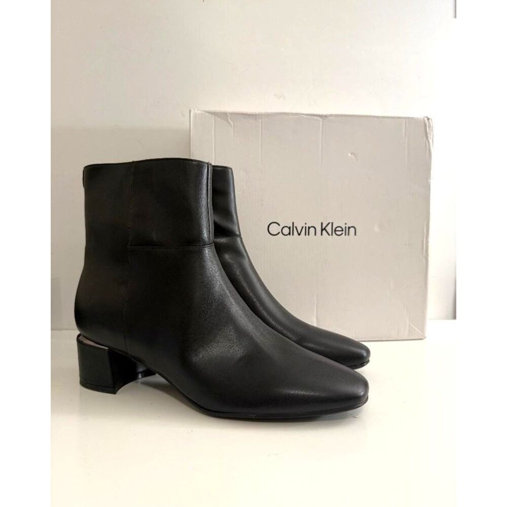 Calvin Klein Women's Parry Block Heel Black Ankle Booties, NEW! Size 10